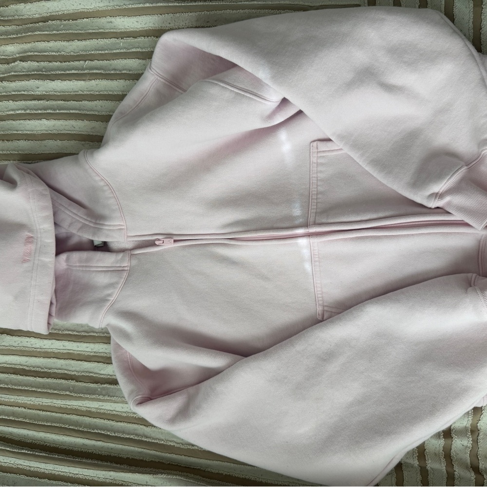 Aritiza zip up jacket